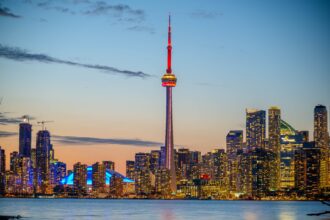 General Contractors Toronto: Understanding Their Role in Successful Residential Projects